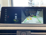 トップビューカメラ前後クリアランスソナー付なので、駐車が苦手な方でも安心です。ガイドの表示・非表示も切り替え可能です