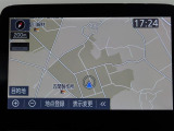 ディスプレイオーディオを装備。スマホとクルマをつなぐことで、これまでのナビに加えて、いろんなサービスが楽しめます