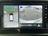 車を真上から見下ろしているかのように周囲の状況を把握して安心して駐車が行えるアラウンドビューモニターが付いています