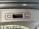 パワーテールゲートでワンタッチでの操作が可能です