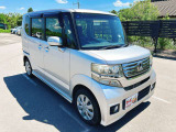 お客様のご予算帯に合わせたお車を常時100台以上取り揃えています!当社のスタッフがお客様のお車選びをしっかりサポートしご提案させていただきます!