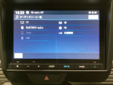 ナビゲーションはフルセグTV、インターナビ対応のGathers純正メモリーナビを搭載しています。Bluetoothオーディオ機能がありますので、スマートフォンなどの音楽も再生できます。