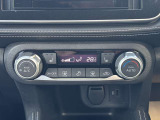 オートエアコン付きでオールシーズン快適にドライブを楽しめます(^^♪