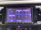 AVメニューはご覧の通り、様々なコンテンツに対応、ドライブを楽しく演出できます。詳しくはスタッフへお尋ねください。