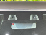 【スズキ セーフティサポート】走行中に前方の車両等を認識し、衝突しそうな時は警報とブレーキで衝突回避と被害軽減をアシスト。より安全にドライブをお楽しみいただけます。