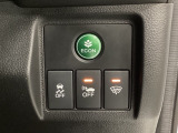VSA(ABS+TCS+横滑り抑制)解除のオンオフスイッチなどはハンドルの右側に装備しています。燃費に役立つECONボタンもここです。