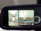 【アラウンドビューモニター】専用のカメラにより、上から見下ろしたような視点で360度クルマの周囲を確認することができます☆死角部分も確認しやすく、狭い場所での切り返しや駐車もスムーズに行えます。