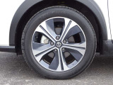 【タイヤ】 【純正17インチアルミホイール】《205/55R17》専用のアルミなのでお車のイメージぴったりですね!