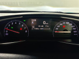 【スピードメーター】メーターがシンプルで見やすく運転しやすいですね!