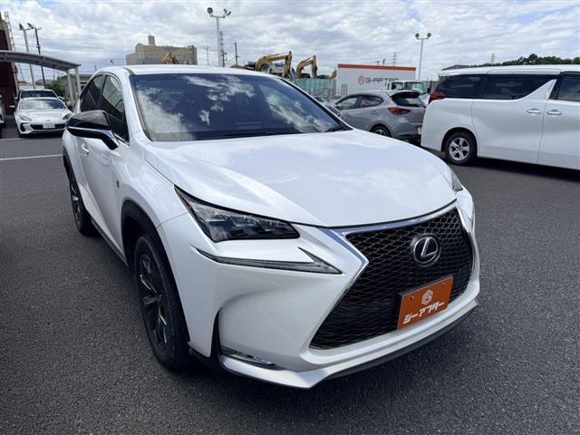 NX 200t Fスポーツ 4WD 禁煙車 純正ナビ フルセグTV