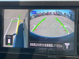 【アラウンドビューモニター】見通しの悪い道や路地などでも前方確認するのに便利です。