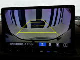 バックカメラ付きで後方の確認も安心です!スムーズな駐車・車庫入れをサポートいたします!