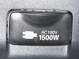 【1500Wアクセサリーコンセント】消費電力1500Wまでの家電が使えます。キャンプやスポーツ・アウトドアでのアクティビティはもちろん、災害・停電の際に大活躍♪