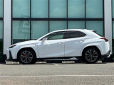 【TRD】トヨタの純正エアロ(ドレスアップパーツ)が装着されています!通常のボディと比べて、迫力のあるフォルムをお楽しみくだ