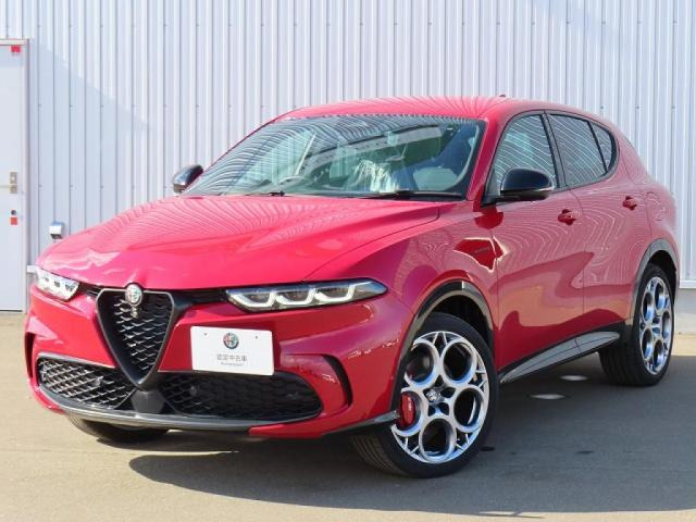 トナーレ プラグインハイブリッド Q4 ヴェローチェ 4WD 