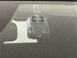 【ドラレコ】自動車に搭載して走行中の状況を映像で録画します。ナビで映像確認が可能です。