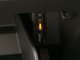 いまや快適なカーライフに欠かせないETCが付いています。