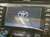 【メーカー純正ナビ】インテリアに溶け込むスタイリッシュな「専用設計」メーカーナビを装備♪視認性や操作性など基本性能にも優れ、より上質なカーライフをお楽しみいただけます。