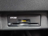 音声案内タイプETC2.0装備☆ビルトインタイプのETCですので、インテリアの邪魔をしません!ETCがあれば、キャッシュレスで料金所をノンストップで通過できます。