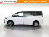 両側パワースライドドア付きだから、狭い駐車スペースなどでの 乗り降りラクラク!小さなお子さまのいるご家庭には嬉しい装備。