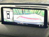 【360&deg;ビューモニター】専用のカメラにより、上から見下ろしたような視点で360度クルマの周囲を確認することができます☆死角部分も確認しやすく、狭い場所での切り返しや駐車もスムーズに行えます。