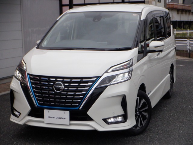 セレナ 1.2 e-POWER ハイウェイスターV 