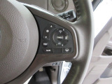 Hondaセンシングの機能のひとつ、アダプティブクルーズコントロール付!アクセルから足を離しても設定したスピードと前車との車間を保ち走行してくれます!車線維持もアシスト☆高速道路で疲労軽減ですね☆