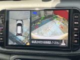 アラウンドビューモニター装備。前後左右4つのカメラから解析した、まるで上から車を見たような画像が映し出され、車の死角や駐車場の線も確認ができるようになります。日産の先進装備の1つです。