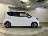 当社でご購入頂いた全ての車両はご納車前、エンジンオイル交換・ワイパーゴム・ブレーキ点検・調整・その他確認の上ご納車いたします。
