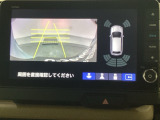 バックでの車庫入れも安心です! リアカメラが付いているバックモニター付のナビを装備しております。バンパーについているソナーや、操作線もついており距離感も画面から確認できます。