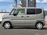 ★左右のスライドドアは、どちらからでもボタン一つでスマートに自動開閉!荷物の積み下ろしやご家族の送迎を、左右を気にせずスムーズにサポートする電動スライドドアです!