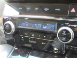 オートエアコンで車内はいつでも快適です♪