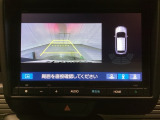 バックでの車庫入れも安心です! リアカメラが付いているバックモニター付のナビを装備しております。バンパーについているソナーや、操作線もついており距離感も画面から確認できます。