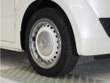 認定中古車では、厳しいHonda認定基準をクリアした厳選されたHonda認定中古車のみ、取り扱っております。「ご購入前の安心」「納車後の信頼」を車両と一緒に提供しております。