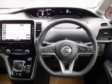 清潔で広々した座席です!是非、現車を見て体感してみてください。