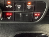 【シートヒーター】エアコンよりも暖かくなるのが早く、エンジンをかけるとあっという間にポカポカに♪エアコンと違い風が出るわけではないので乾燥に敏感な方でも安心して使用できますよ♪
