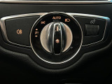 【オートライト(AUTO)】外の明るさをシステムが感知して、自動でヘッドライトが点灯します!ヘッドライトをつけ忘れを防ぐ便利機能です。