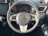 【ステアリングスイッチ】運転中、前方から目線をそらすことなく、オーディオ等の操作が可能な便利機能!安心&快適なドライブを演出してくれます♪