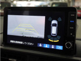 ◆リアワイドカメラシステム◆3種類の表示で後方確認をサポート♪セレクトレバーを「R」の位置に入れるとカメラ画像に切り替え。ノーマルビューでは従来のリアカメラと同様の標準的なビューで表示します!