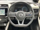 ハンドルの操作感は軽々としているため運転がしやすいです!