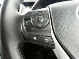 ステアリングスイッチで車両情報を切り替えて必要な情報を確認したりできます。