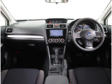 ドライバーが運転以外のことに気を遣うことなく、疲れにくく、安心・集中して運転ができる。SUBARUは視界設計をはじめ、操作パネルやシートのデザインなど細部にまでこだわっています。