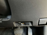 ETC車載器付きです♪高速道路をスイスイと通過!で、キャシュレス!クルマは料金所をノンストップで通過することができます☆