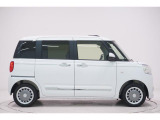 県内13店舗にて常時500台以上ダイハツ車を展示中です。見て、触って、納得のいく一台をぜひ見つけてください。
