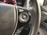 クルーズコントロールを装備しています。高速道路などで一定の速度で走ってくれるので運転が楽ですよ!速度を設定できますので、スピードの出しすぎにも注意できます。