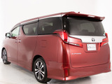 ★展示前点検実施★特殊な機材も用いて、全車点検を実施しております!