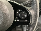 【アダプティブ・クルーズ・コントロール】予め設定した車速内でクルマが自動的に加減速。 前走車との適切な車間距離を維持しながら追従走行し、高速道路でのドライバーの疲労を軽減してくれる嬉しい機能付♪