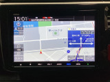 ナビゲーションはフルセグTV、インターナビ対応のGathers純正メモリーナビを搭載しています。Bluetoothオーディオ機能がありますので、スマートフォンなどの音楽も再生できます。