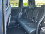展示車になる工程で室内クリーニングをさせて頂き皆様に安心して触っていただけるよう展示させて頂いております。内外装で気になる点など御座いましたら詳細を写真などでご案内できますのでご遠慮なくお尋ね下さい。
