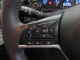 ■ステアリングスイッチ■ハンドル手元でオーディオの操作が簡単に出来ます。運転中でもナビまで手を伸ばさずに操作が出来て安心です。